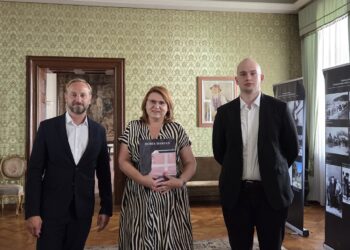 Romanian Art in Prague with First Horia Damian Exhibition
