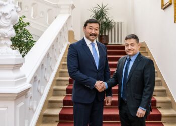 Deputy Speaker Nacher Hosts Mongolian Delegation in Prague